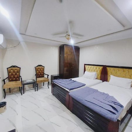 Hotel White Pearl Lahore Exterior photo