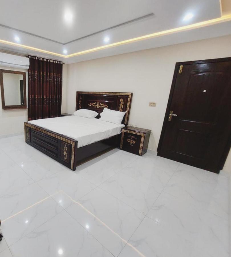 Hotel White Pearl Lahore Exterior photo