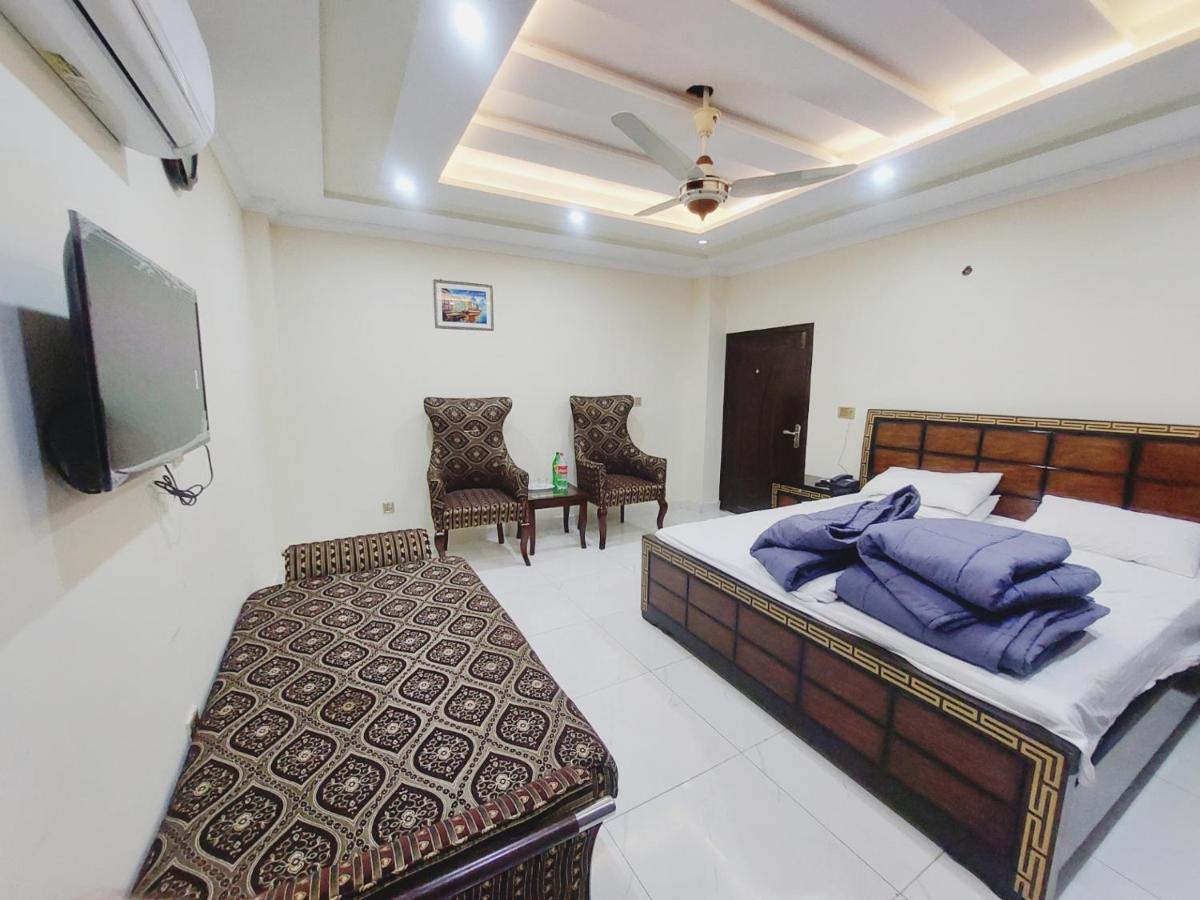 Hotel White Pearl Lahore Exterior photo