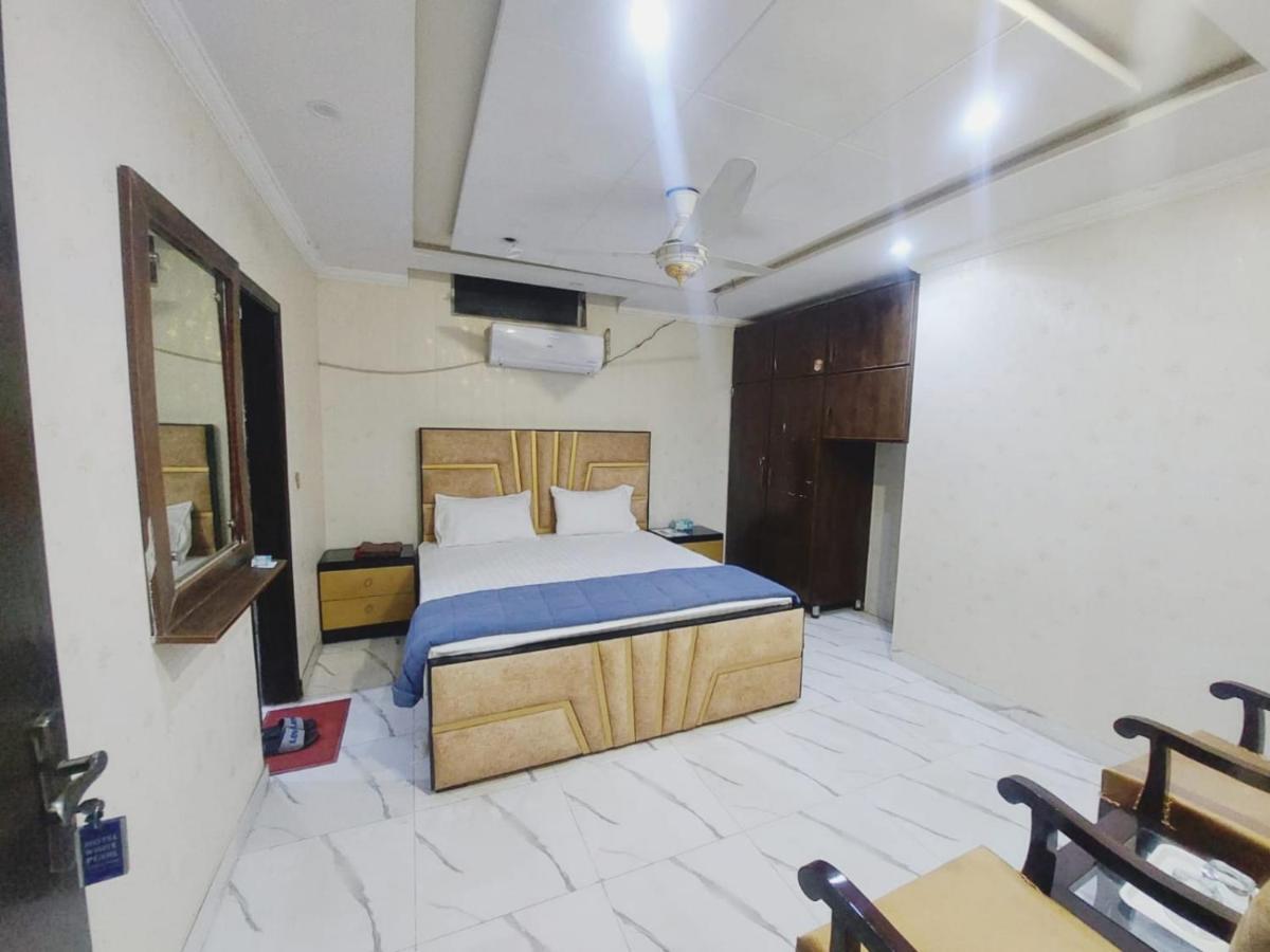 Hotel White Pearl Lahore Exterior photo